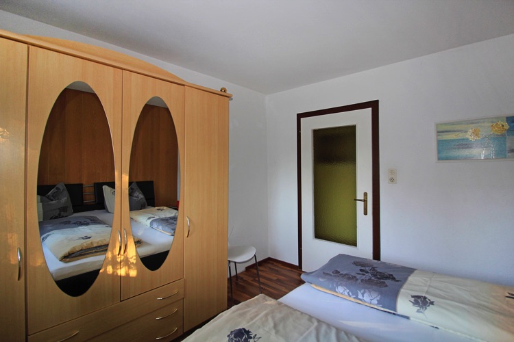 Wohnung Gertrud - Schlafzimmer mit Doppelbett